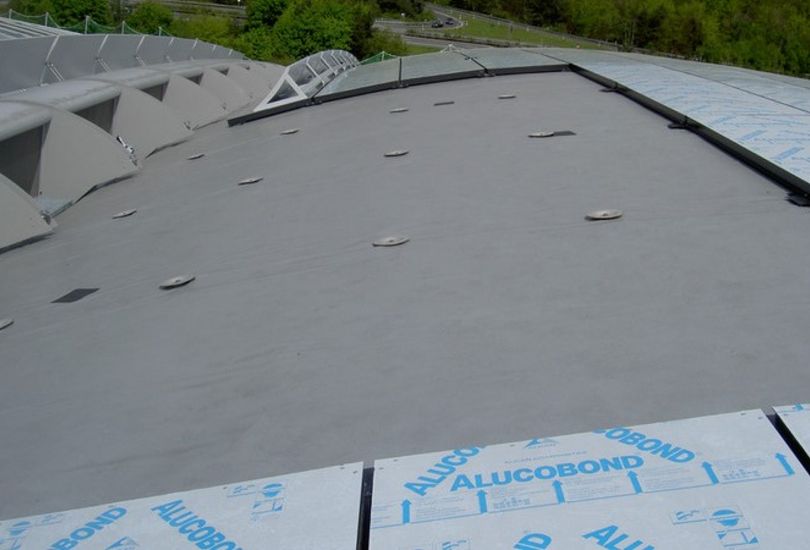 Lufthansa Aviation Center, Frankfurt, foil roof, Roof-PIN, elevated, trapezoidal roof
