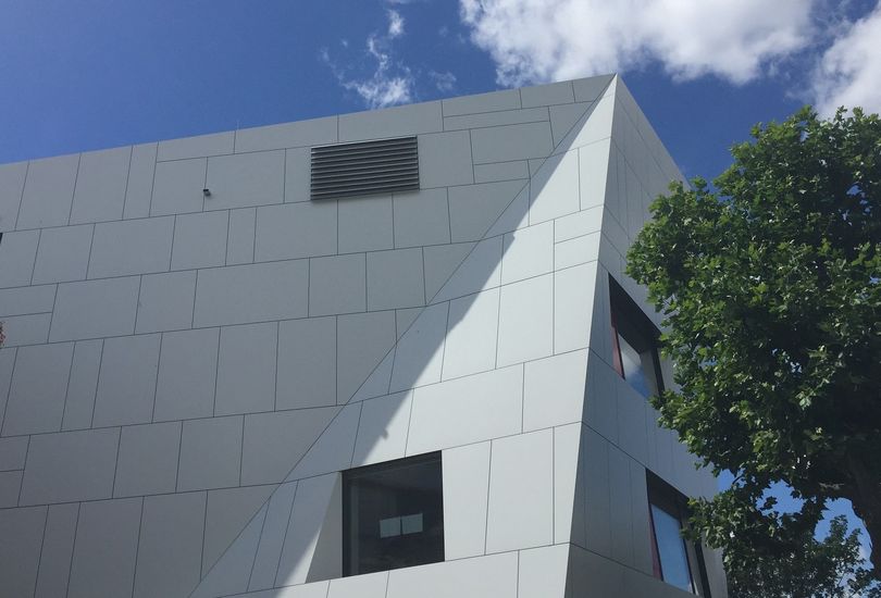 Oelheld, Stuttgart, foil roof, Roof-PIN, elevated